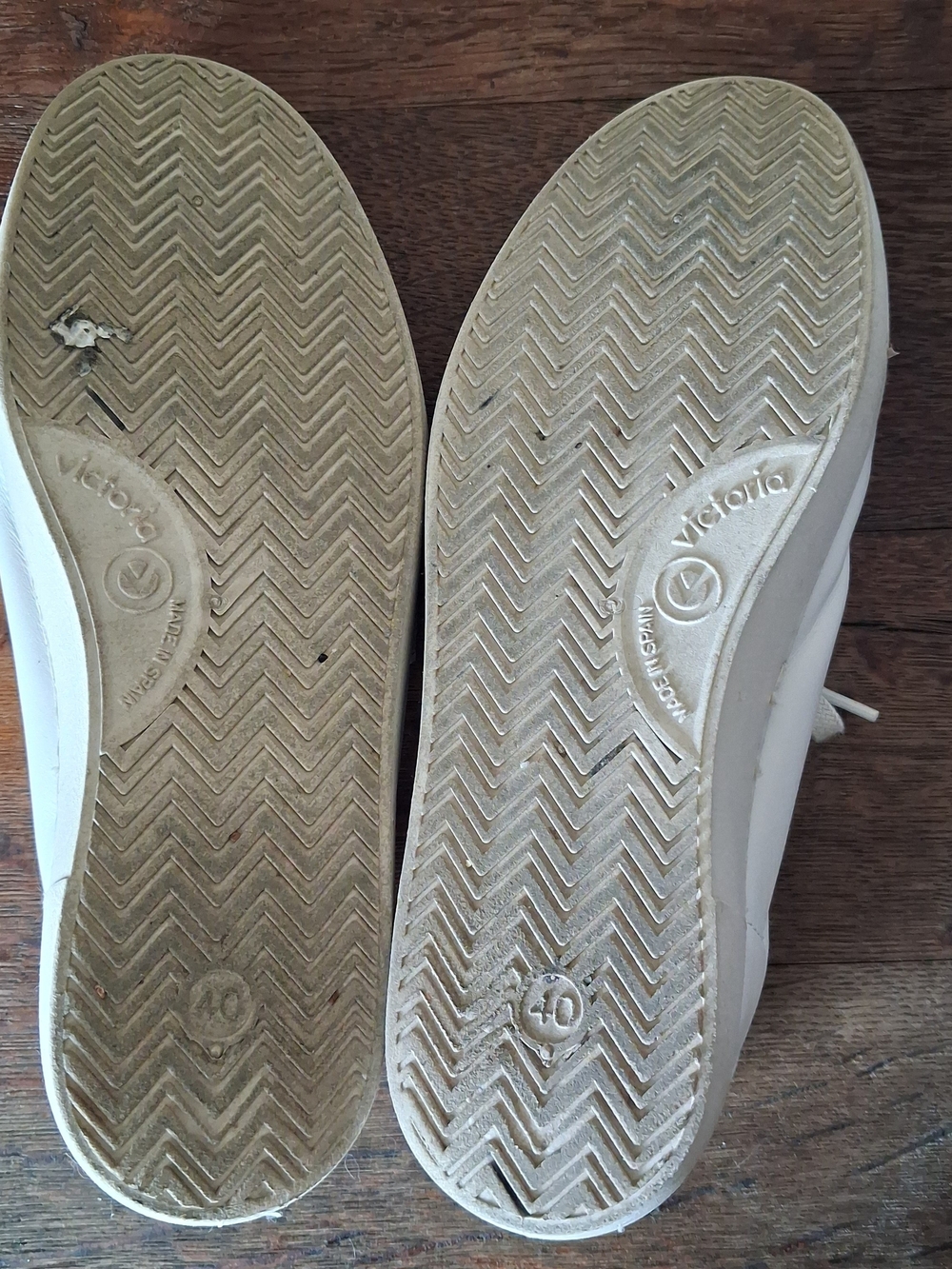 Victoria Berlin Leather Hielo White/Beige Sneakers; Size EU 40 US 9 - Picture 9 of 10
